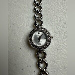 Y2K Shiny Silver Link Watch Versatile Dressy / Casual Marcasite Crystals 6 3/4”